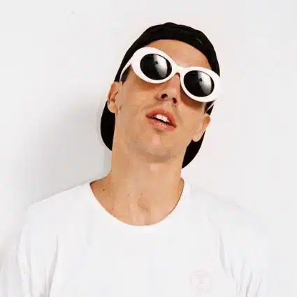 AH 2